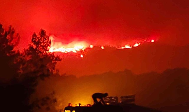 Ateş kahramanları canla başla mücadele veriyor