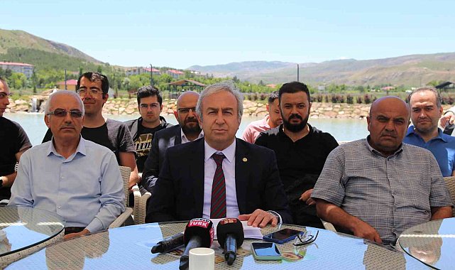 Aydın: "Hizmet için adayım"