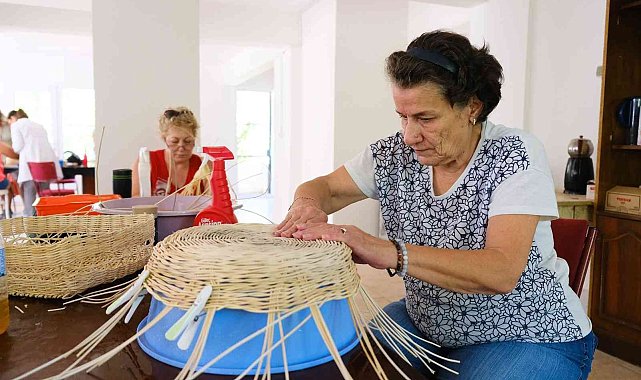 Ayvalık'ta sepet örme geleneği yeniden hayat buldu