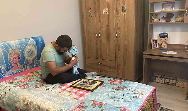 Babasının yanındaki çocuğu haczettiler