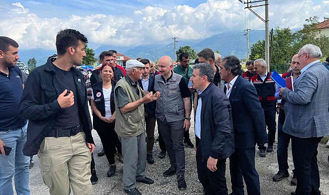 Bakan Karaismailoğlu, havadan incelemelerde bulundu