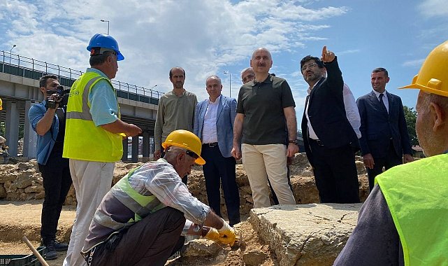 Bakan Karaismailoğlu: &quot;Tarihi Haydarpaşa Gar Alanı; Arkeopark ve Gar Kompleksi tasarım konseptiyle Türkiye ve dünyada bir ilk olacak&quot;