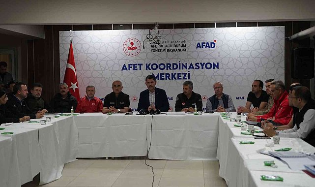Bakan Kurum: &quot;Yaşanan sel felaketinde 1 kişi kayıp olarak aranıyor&quot;
