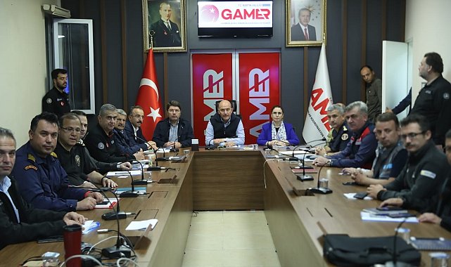 Bakan Soylu, kriz masasında bilgi aldı