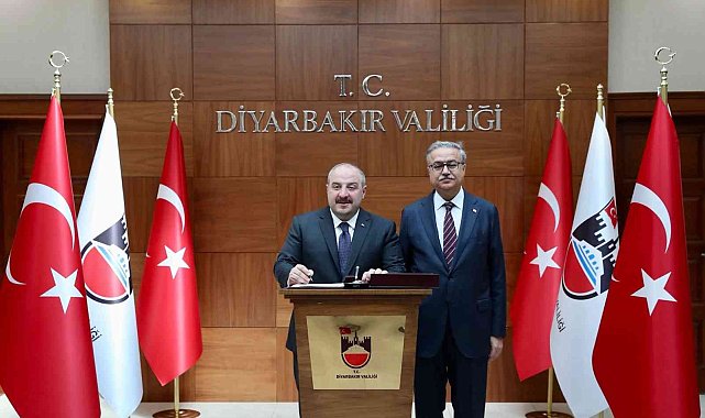 Bakan Varank'tan Diyarbakır Valiliğine ziyaret