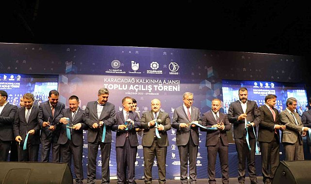 Bakan Varank'tan Diyarbakır'a müjde