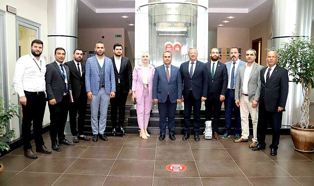 Bakan Yardımcısı Kacır, MTOSB'de incelemelerde bulundu