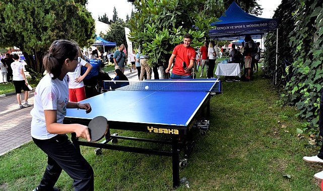 Balıkesir&#039;de Spor Okulları açılışı gerçekleştirildi