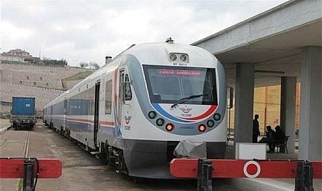 Balıkesir&#039;in Bandırma tren seferleri tekrar başlıyor.