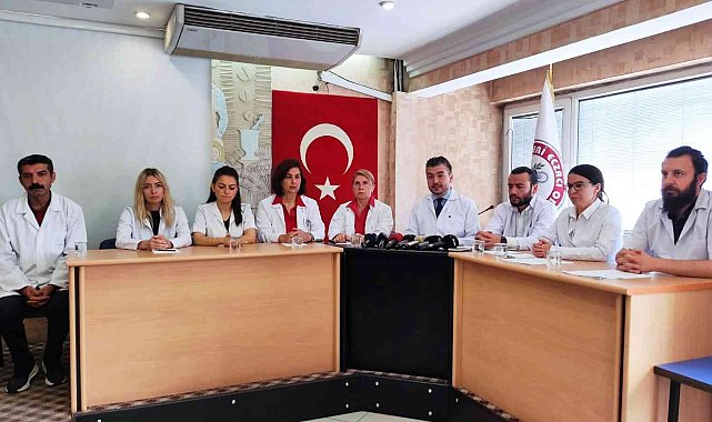 Başkan Akın: &quot;Eczacıların sorunları çözülmezse ilaca erişim daha da zorlaşacak&quot;