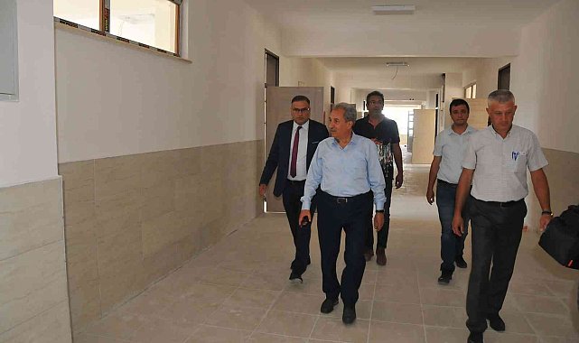 Başkan Akkaya yeni lise binalarında incelemelerde bulundu