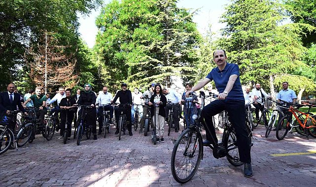 Başkan Altay: "Her yaştan hemşehrimizin güvenle bisiklet kullanması için çalışıyoruz"