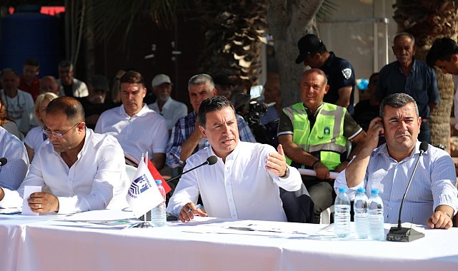 Başkan Aras, Turgutreis&#039;te halkla buluştu