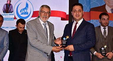 Başkan Bozkurt Ülkü Ocakları Eskişehir İl Başkanlığının ödül törenine katıldı