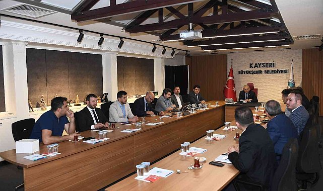 Başkan Büyükkılıç'tan Türk Telekom Bölge Müdürü ve yönetimi ile değerlendirme toplantısı