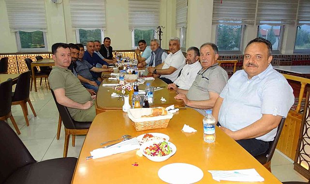 Başkan Çalışkan, mahalle muhtarlarıyla bir araya geldi