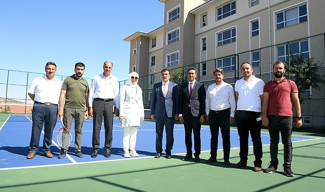 Başkan Gürkan, spor lisesindeki tesisleri inceledi