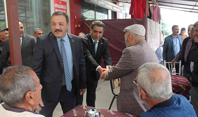 Başkan Karataş&#039;ın ziyaretleri sürüyor