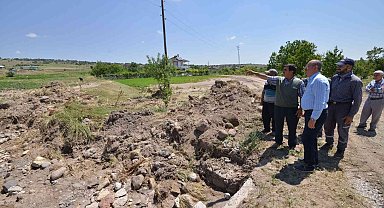 Başkan Kavuş yağışlardan olumsuz etkilenen 4 mahallede incelemelerde bulundu