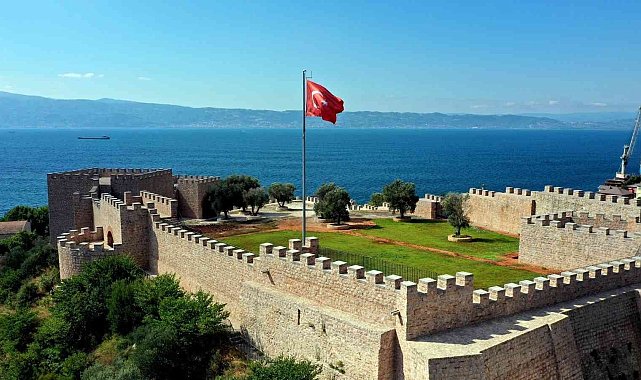 Başkan Söğüt: "Hereke Kalesi ışıl ışıl olacak"