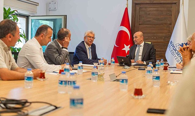 Başkan Soyer, afetin vurduğu 7 mahalle muhtarıyla buluştu