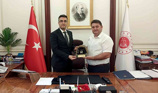 Başkan Yeşil, Adalet Bakan Yardımcısı Moğul'u ziyaret etti