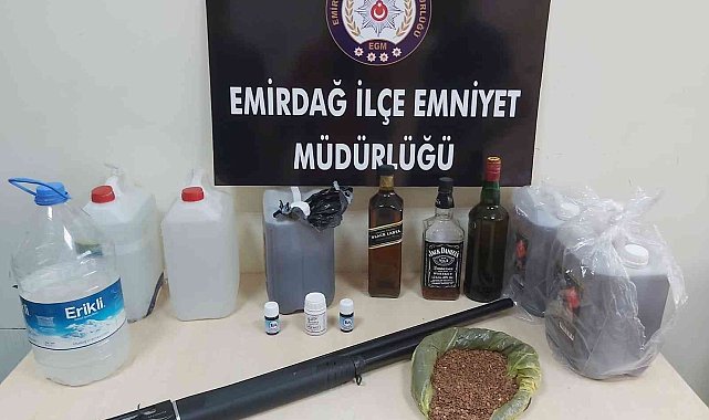Baskın yapılan adreste polis sahte alkol ile altın buldu