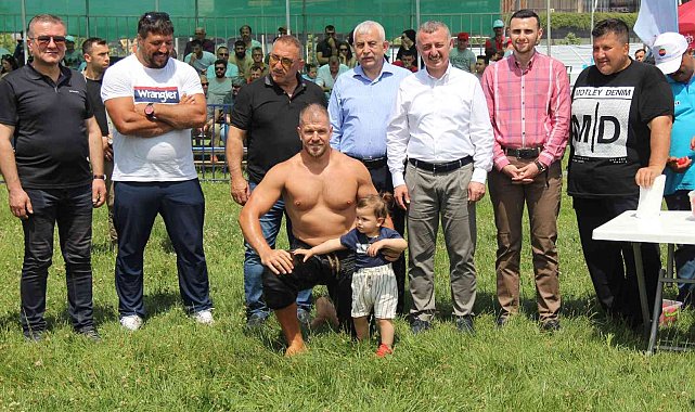 Başpehlivanlar, altın kemerin sahibi olmak için Er Meydanı'na çıkacak