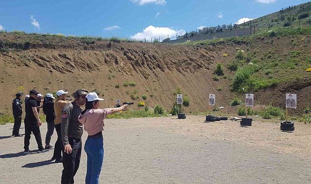 Bayburt Üniversitesi, uygulamalı silah ve atış eğitimiyle Türkiye&#039;de ilkler arasına adını yazdırdı