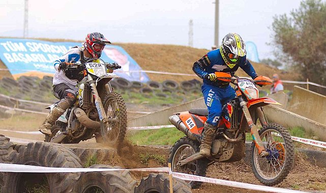 Bergama'daki yarışlar nefes kesti