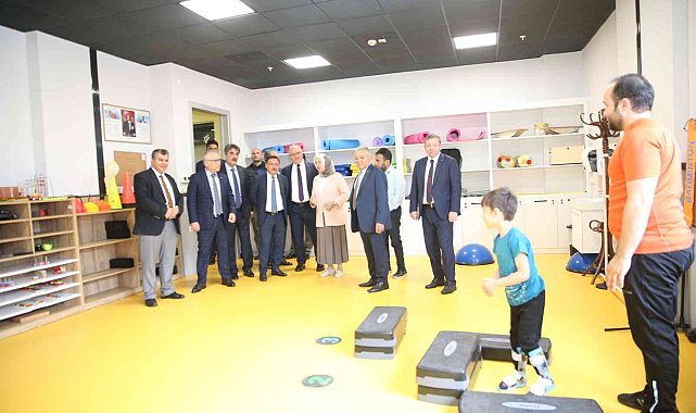 Besime Özderici Engelsiz Yaşam Merkezi'nde inceleme