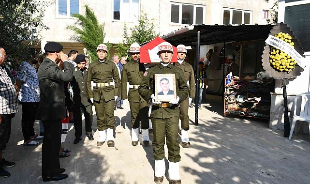 Beyin kanamasından hayatını kaybeden Kıbrıs Gazisi son yolculuğuna uğurlandı