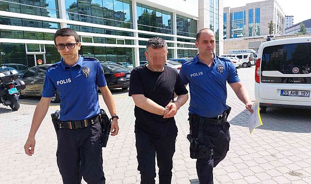 Bıçaklanan şahıs cezaevine karnını tutarak gitti