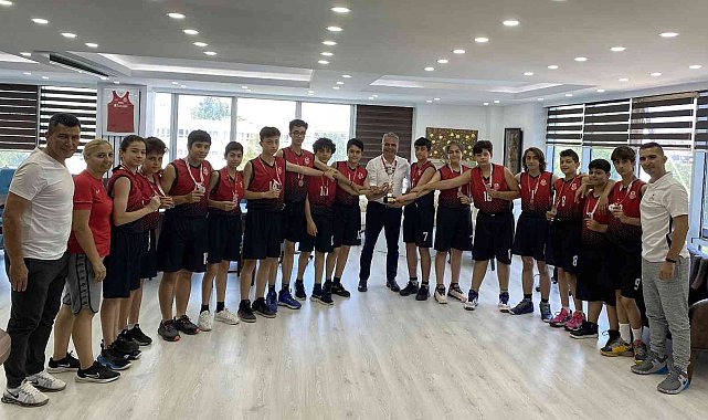 Boylarından büyük işi başardılar