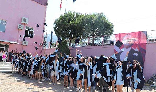 Bozdoğan MYO, 15'inci mezunlarını uğurladı