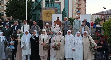 Bozüyük'te hacı adayları kutsal topraklara uğurlandı