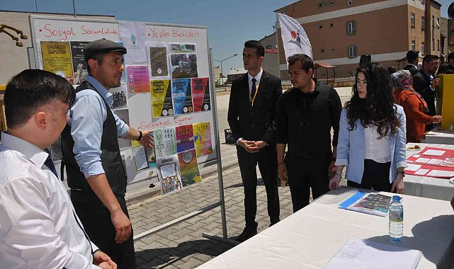 Bulanık'ta 'Bilim Şenliği' etkinliği