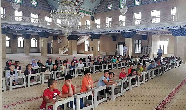 Bulanık&#039;ta yaz Kur&#039;an kurslarına büyük ilgi