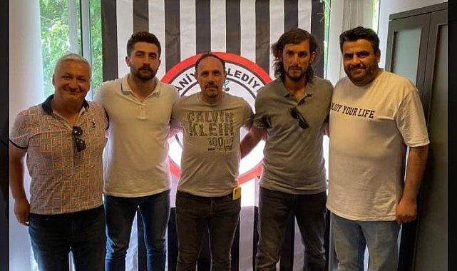 Burhaniye Belediyespor transferlere başladı