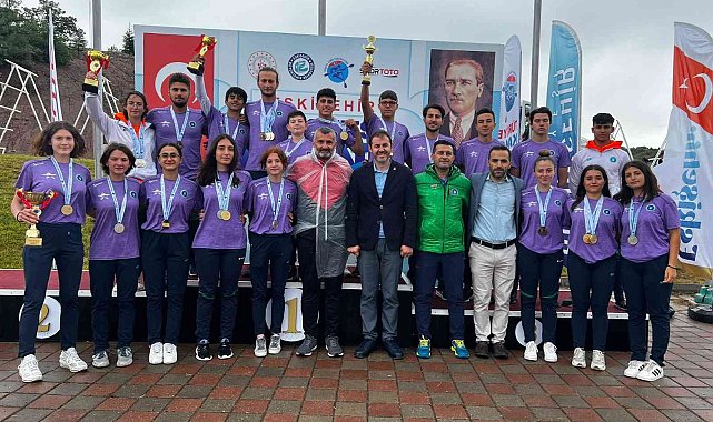 Bursa Büyükşehir Belediyespor Kulübü Kanocuları, Eskişehir'den 4 kupa, 36 madalyayla döndü