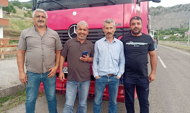 Büyükşehirlerde satılmak üzere kurbanlıklar Artvin&#039;den yola çıktı