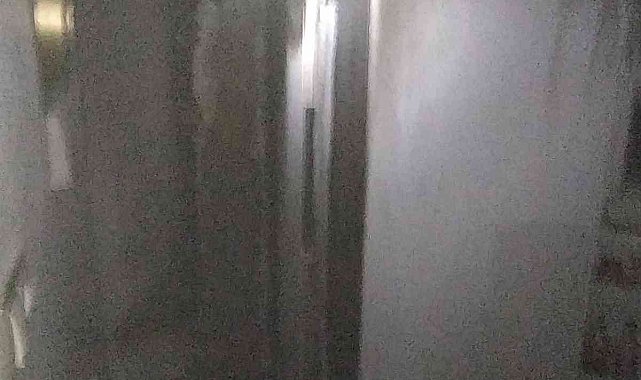 Buzdolabından çıkan yangın maddi hasara yol açtı