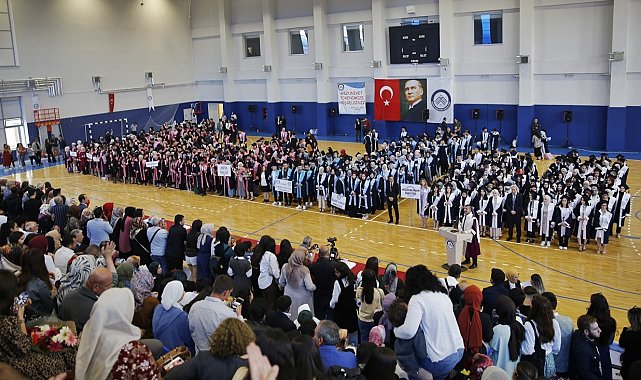 ÇAKÜ&#039;de mezuniyet heyecanı başladı