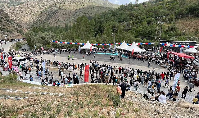 Çatak'ta "Kanispi, Ceviz, Bal, Alabalık ve Rafting Festivali" coşkusu