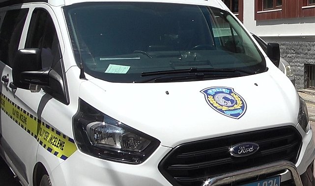 Çatıdan düşen işçi kurtarılamadı