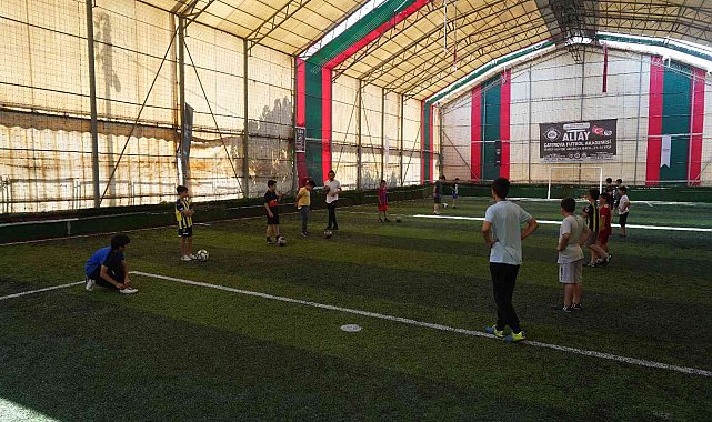 Çayırova&#039;da Yaz Spor Okulları başladı