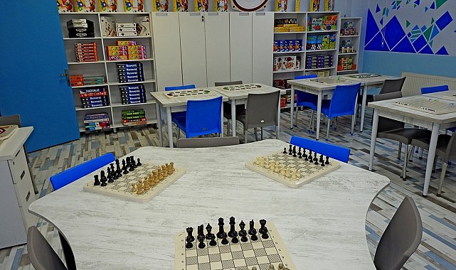 Çeşme'de, şehit polis Ali Uçar adına Akıl ve Zeka Oyunları Atölyesi açıldı