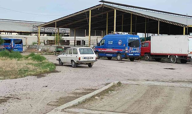 Çiftlikte çalışan işçi ölü bulundu