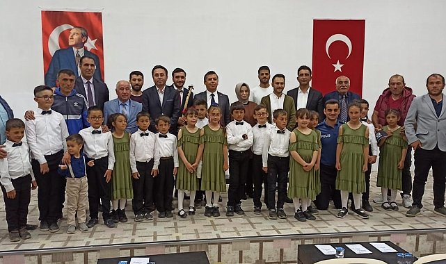 Çıldır ilkokulu öğrencilerinden müzik ziyafeti