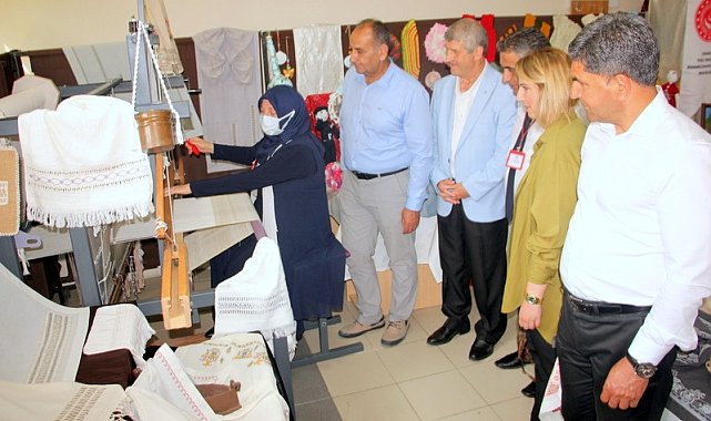 Çınarcık&#039;ta Hayat Boyu Öğrenme Festivali